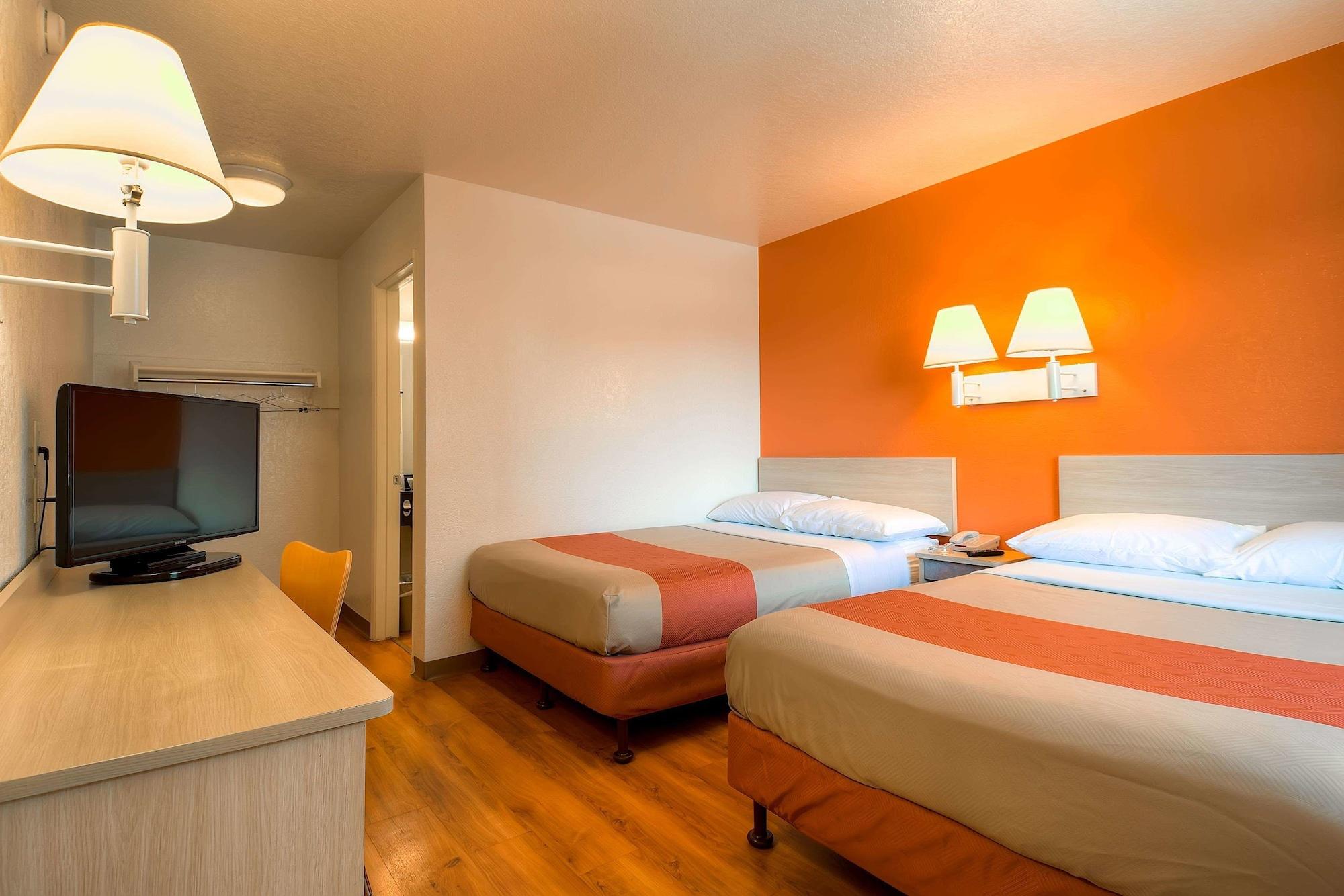 Motel 6-Westminster, Ca - South - Long Beach Area Exterior photo