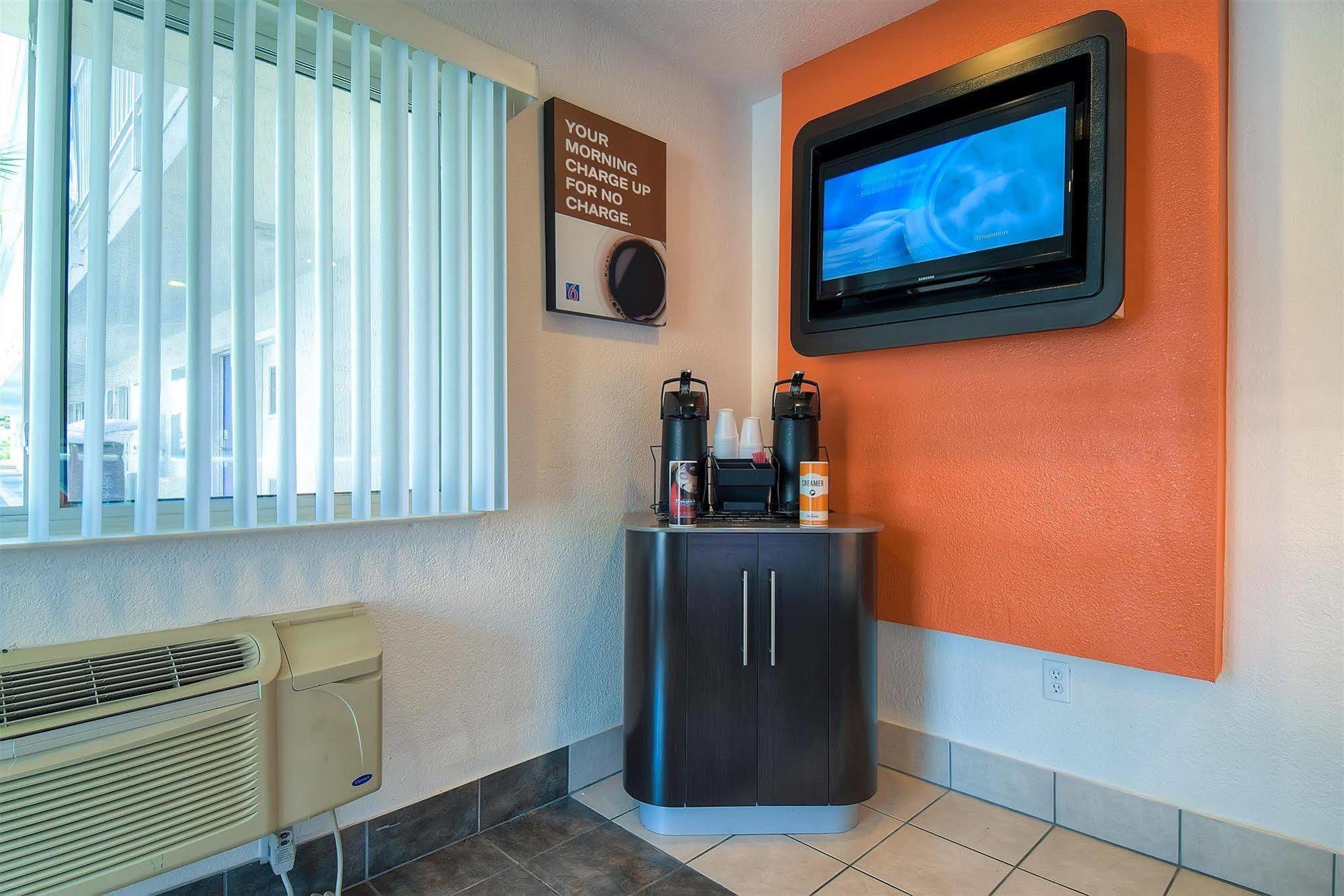 Motel 6-Westminster, Ca - South - Long Beach Area Exterior photo